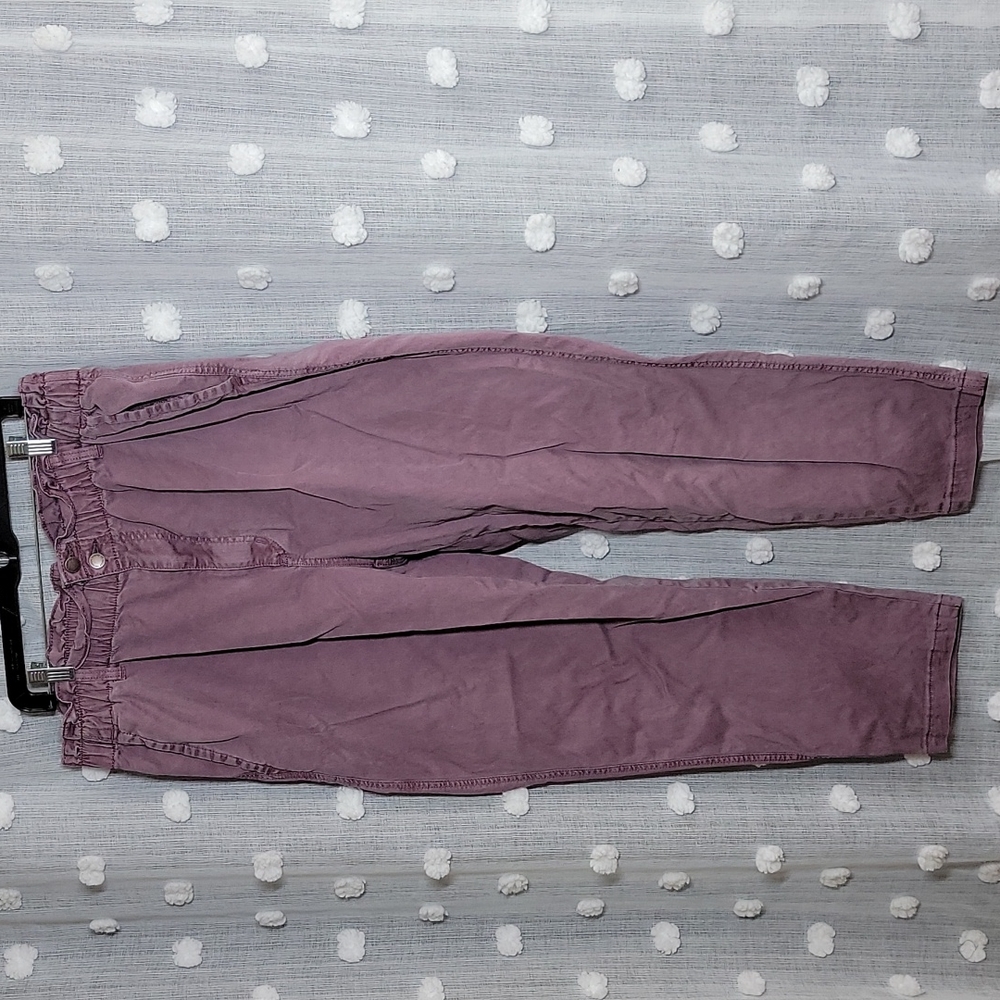 Universal Thread Super-High Rise Paperbag Tapered Jeans Size 18 - Picture 3 of 8